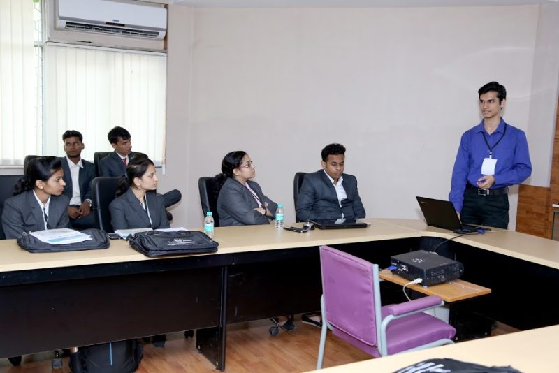 Alkesh Dinesh Mody Institute for Financial and Management Studies Logo