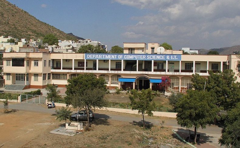 Janardan Rai Nagar Rajasthan Vidyapeeth University - [JRNRVU] Logo