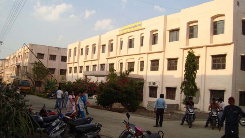 Sri Satya Sai University of Technology & Medical Sciences - [SSSUTMS]
