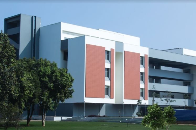 BML Munjal University - [BMU]