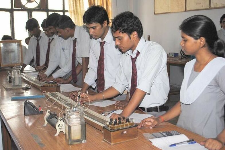 Babu Banarasi Das National Institute of Technology & Management - [BBDNITM]