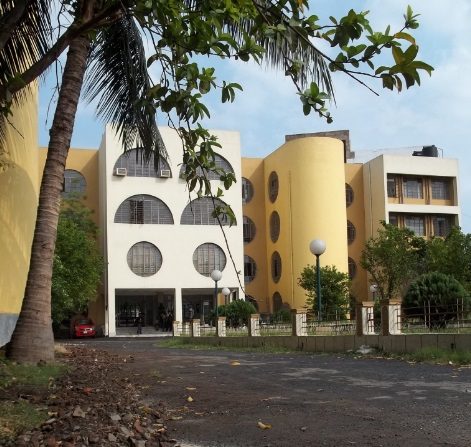 Government College of Engineering and Leather Technology - [GCELT] Logo