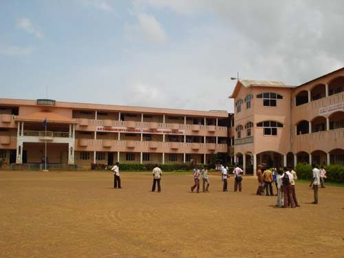 B.R. Tambakad Arts Commerce and Science First Grade College