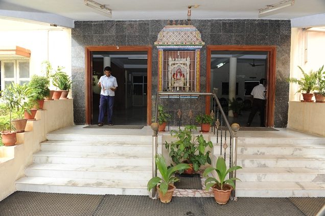 Sri Muthukumaran Institute of Technology - [SMIT]