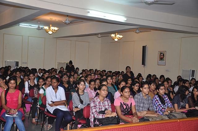 Rajasthan College of Engineering for Women - [RCEW] Logo