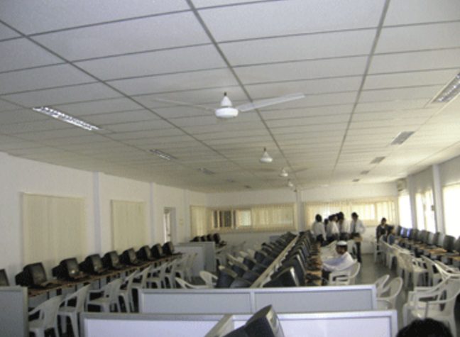 QUBA College of Engineering & Technology - [QCET] Logo