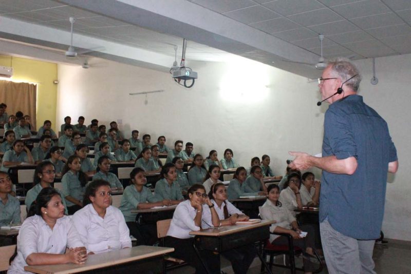 Shrimad Rajchandra College of Physiotherapy, Uka Tarsadia University - [SRCP]
