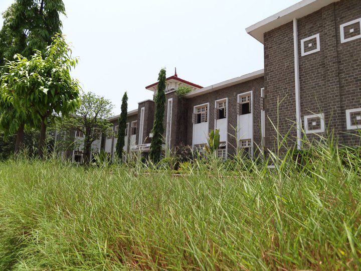Brihan Maharashtra College of Commerce - [BMCC]