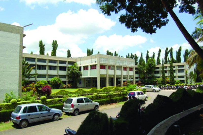 Mahatma Gandhi Mission's College of Engineering Logo