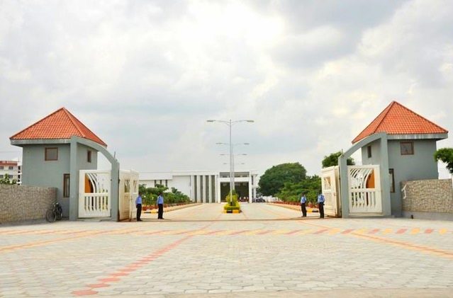 Food and Agri Business School - [FABS] Logo