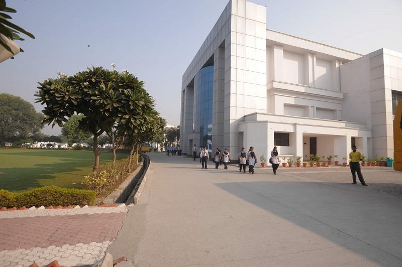 Invertis Institute of Management Studies - [IIMS] Logo