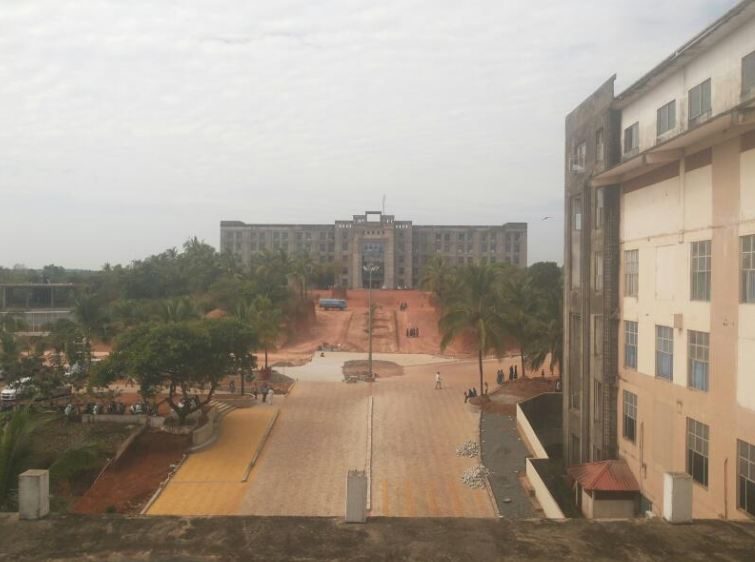 Malabar Institute of Technology - [MIT] Anjarakandy Logo