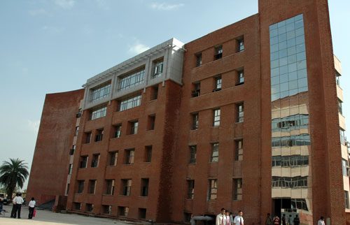 Amity Institute of English and Business Communication - [AIEBC] Logo