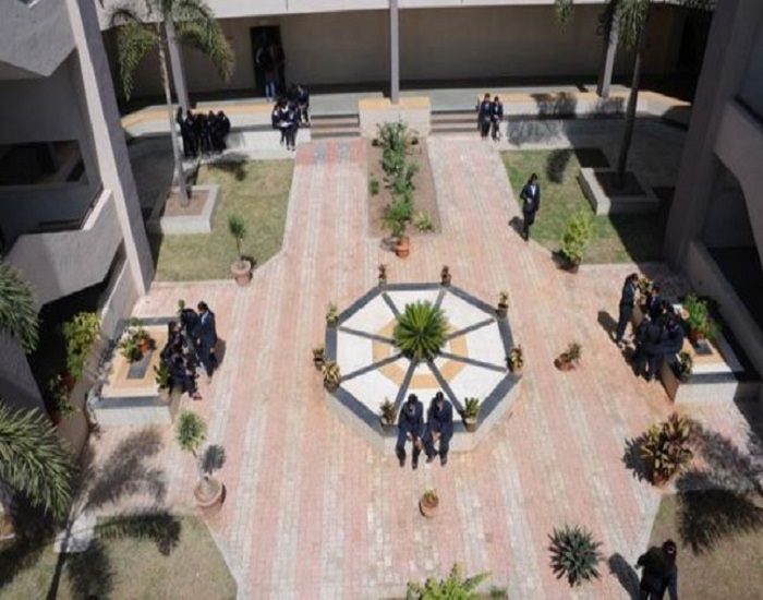 Adhalrao Patil Institute of Management and Research -
 [APIMR] Logo