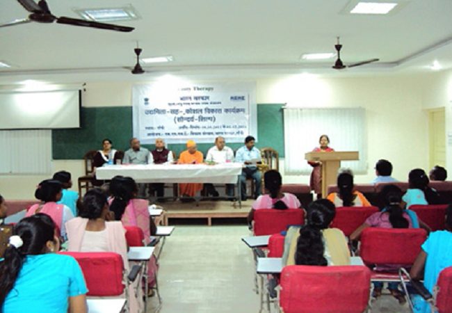 S.N. Sinha Institute of Business Manangement Logo