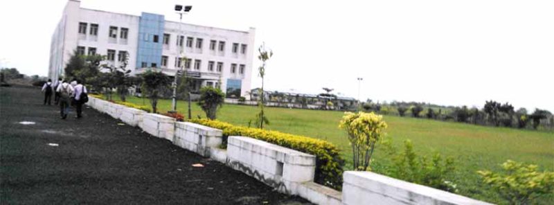 Vidhyadeep Institute of Engineering and Technology - [VIEAT] Logo