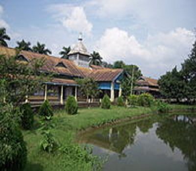 Bhola Nath College
