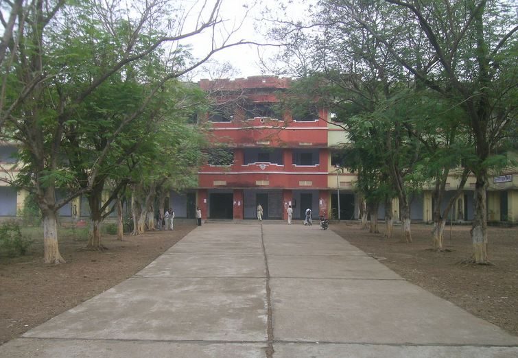 Daudnagar College