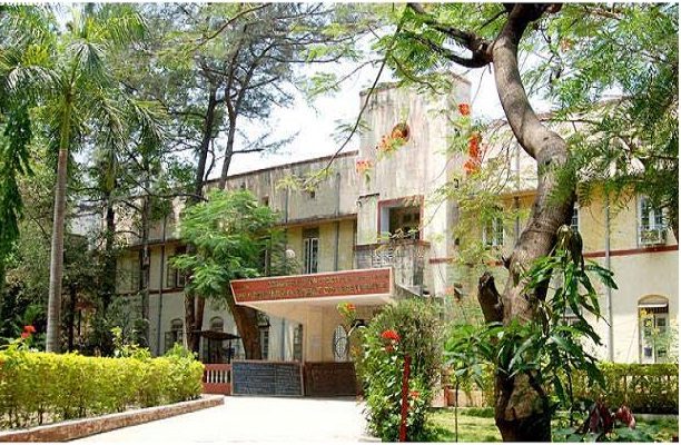 Gokhale Education Society's HPT Arts and RYK Science College Logo