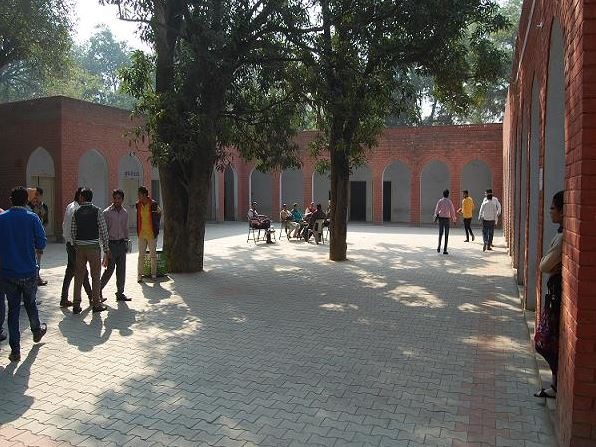 Govt College Logo