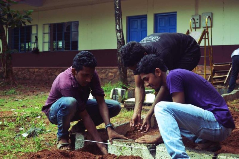 MES Arts and Science College Logo