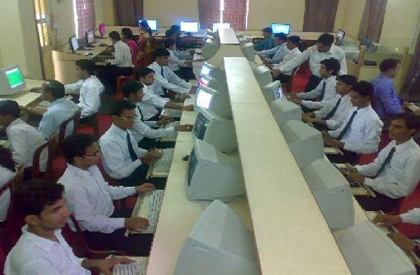 Seth Gyaniram Bansidhar Podar College