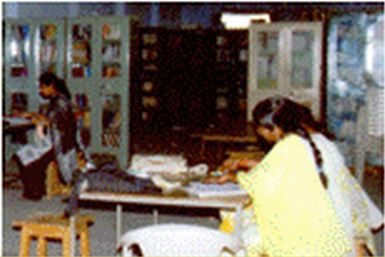 Shri Saint Gadgebaba Hindi Mahavidyalaya