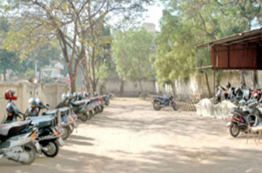 Smt SR Mehta Arts College