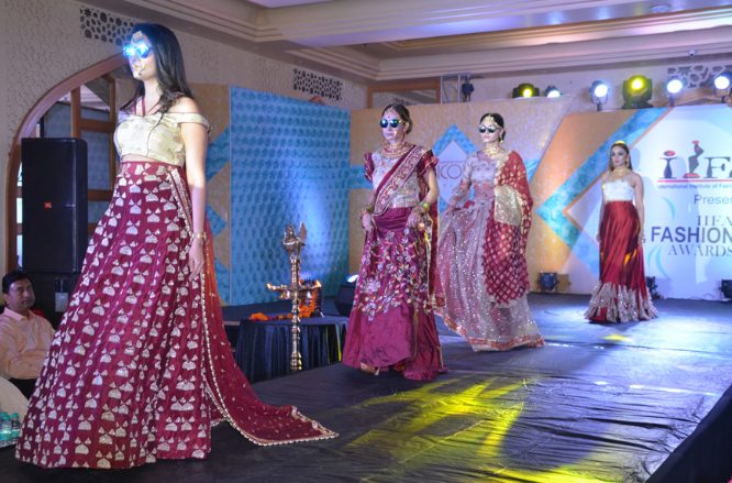 International Institute of Fashion and Arts - [IIFA] Logo