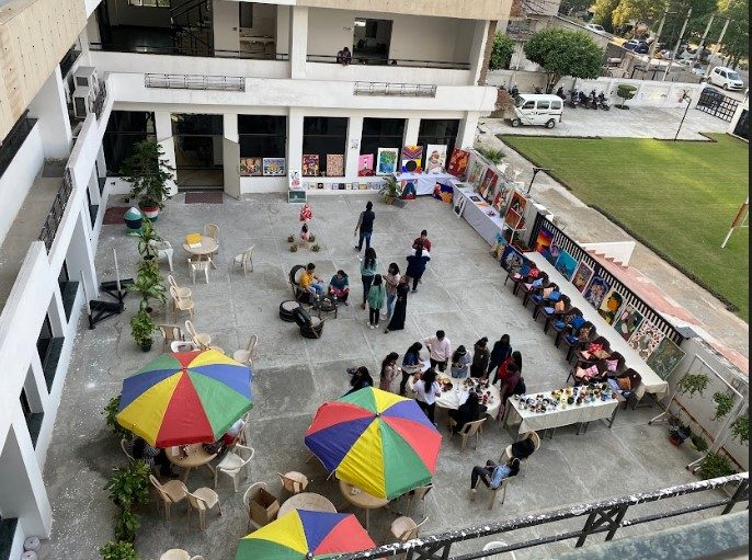 Satyam Fashion Institute - [SFI]