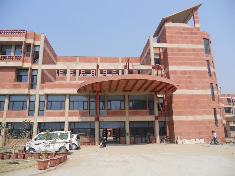 State Institute of Fashion Design - [SIFD]