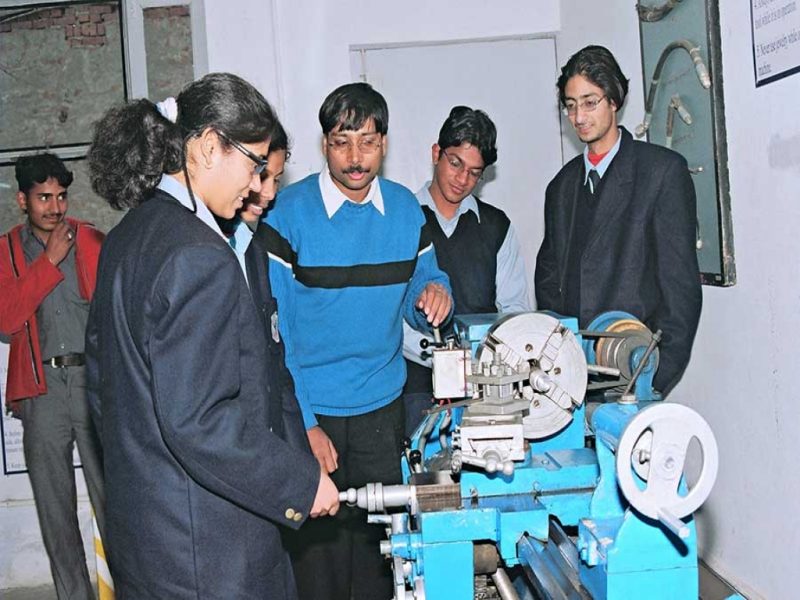 Indian Institute of Aircraft Engineering -[IIAE] Logo