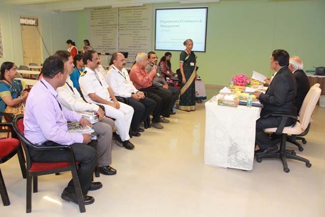Shree Damodar College of Commerce and Economics