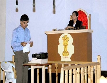 Sir L A Shah Law College